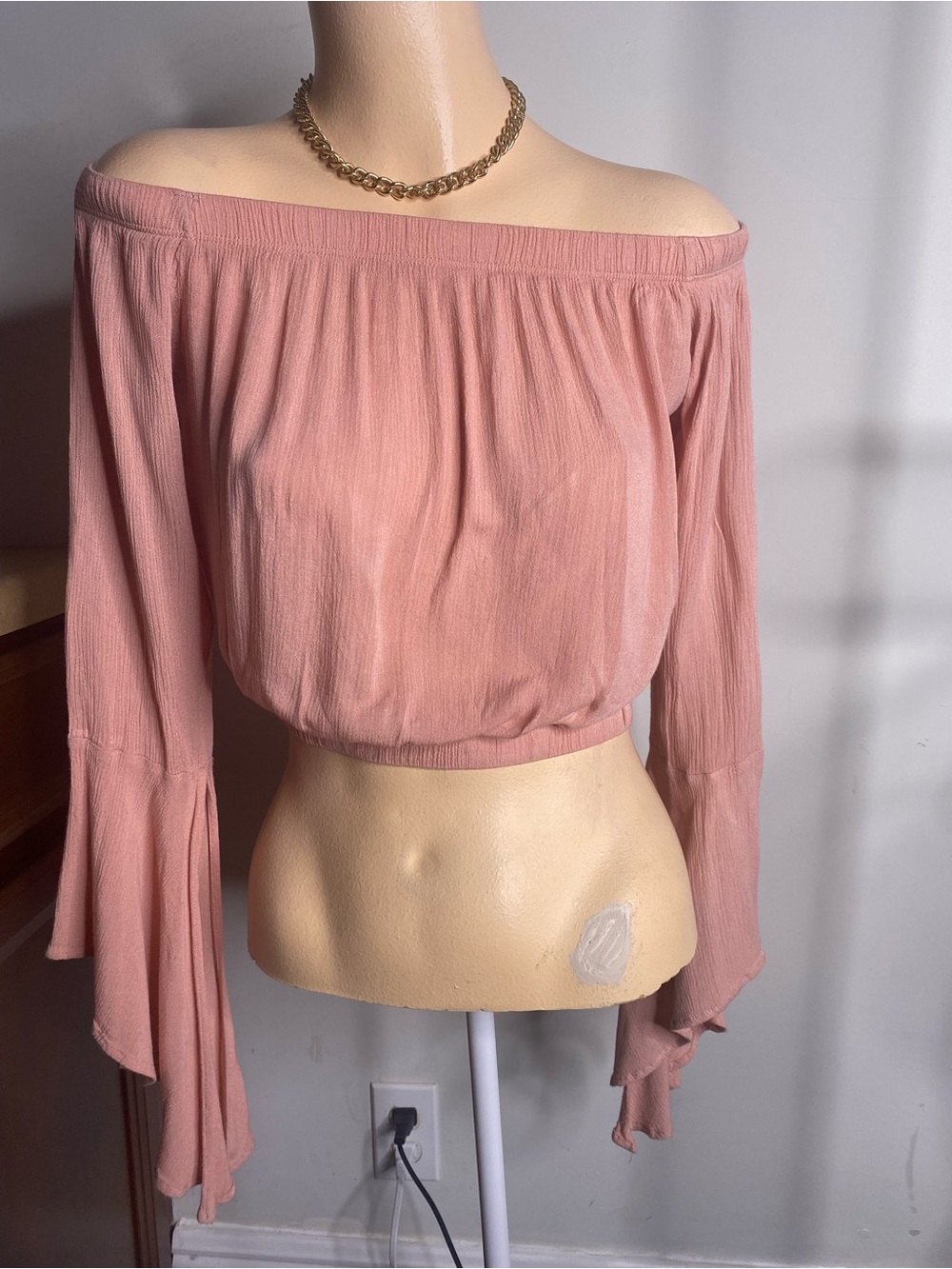 Blue Blush Off-Shoulder Bell Sleeve Crop Top - Dusty Pink